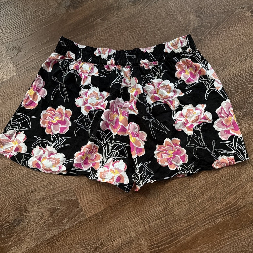 Roxy Women's Salton Lake Black Pink Flowers High Waisted Shorts Size L Rayon - Picture 4 of 5